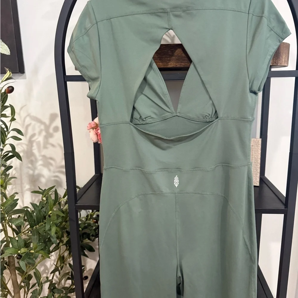 Free People Movement Sage Green Stretch Jumpsuit XL workout